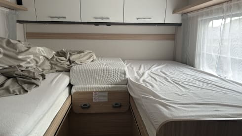 4p integral with air conditioning