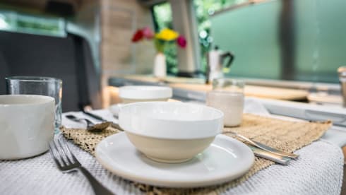 Dutch Nomad Van  – NEW! Complete & luxuriously equipped VW California Ocean 6.1.