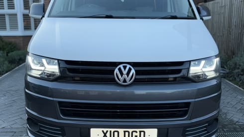 Billy – Camper Volkswagen a 4 posti letto del 2013