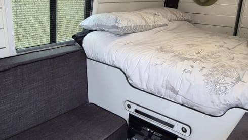 Florence  – 2 Schlafplätze, anderer Bus aus dem Jahr 2016