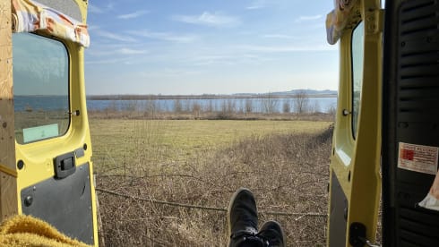 Vincent – a comfy yellow 2 berth Peugeot campervan from 2015