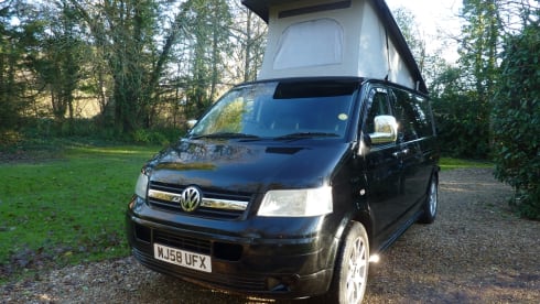 Eclipse – 4 berth Volkswagen campervan from 2008