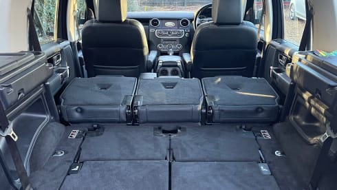 The Rig – LANDROVER DISCOVERY HSE WITH 4 BERTH iKAMPER ROOF TENT
