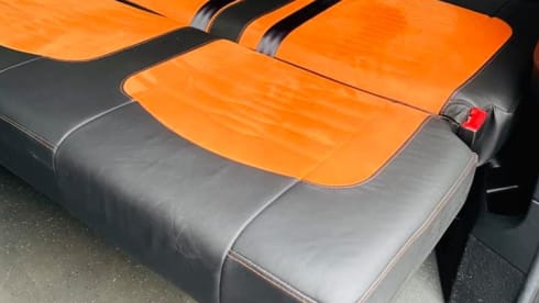 Danny – Danny De Vito 4 Birth Pop Top Campervan (Fully Insured)