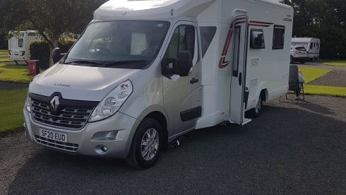 Loulou – 4 berth Lunar semi-integrated from 2020