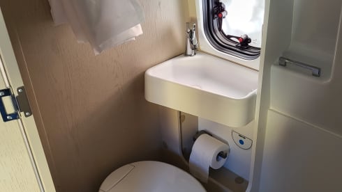 XVAN 102 - DUCATO 599