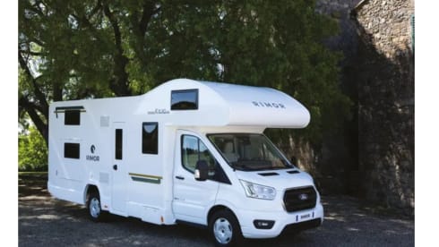 Familie camper – 6p Ford alcove uit 2026