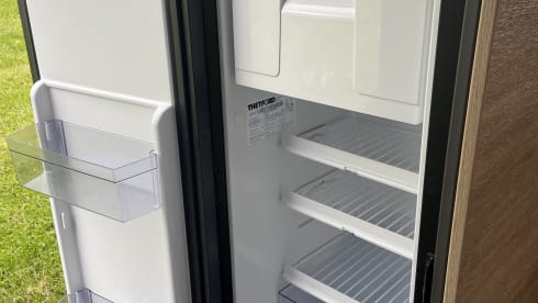 ADRIA Twin 640SLB Supreme AUTOMATIC