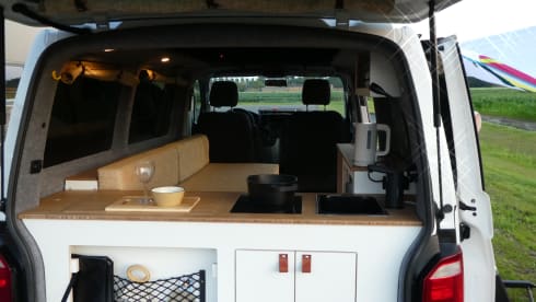 3-seater Volkswagen bus from 2027