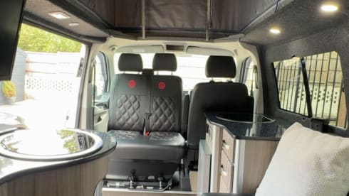 Camper Volkswagen a 4 posti letto del 2015