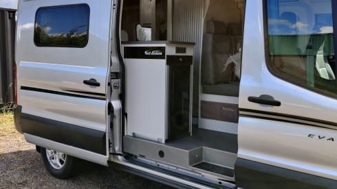 new Forty Van 4X4 (170hp)
