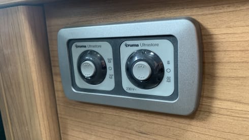 Tilly The Tardis – Winter Ready, Discounts for longer hires