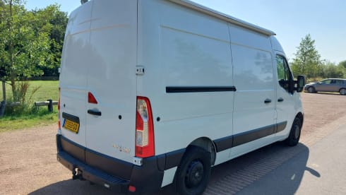 Vansy – Self-build camper van