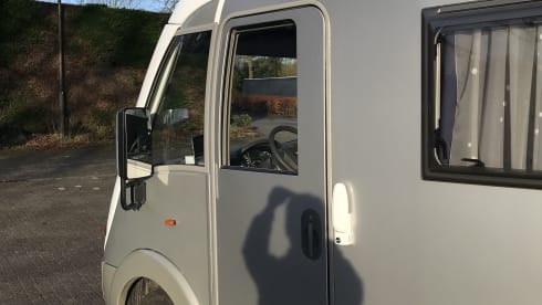 Bur – 4p Bürstner integrated uit 2008