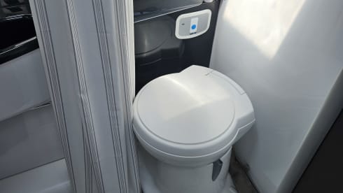 4p Challenger semi-integrated uit 2020