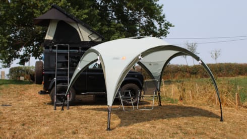 Den Jay – 2p Land Rover rooftop uit 2011