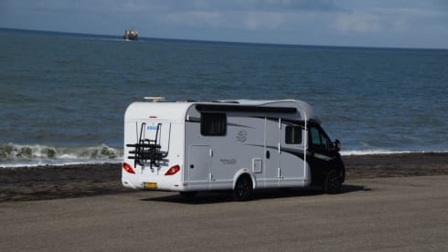 Broem – 4p Knaus semi-integrated uit 2017