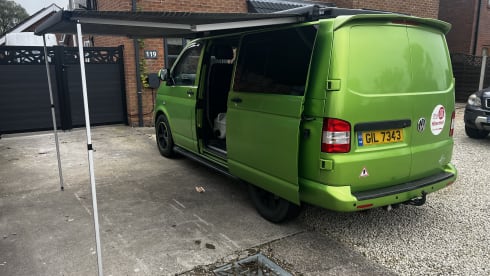 Eye-Catching 4 berth VW T5.1 Camper van 