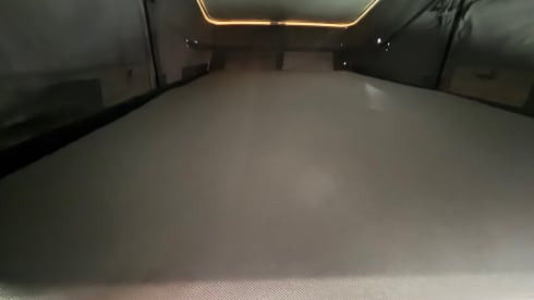 Tango  – Tango - Nouveau camping-car aménagé 4 couchages, assurance tous risques incluse