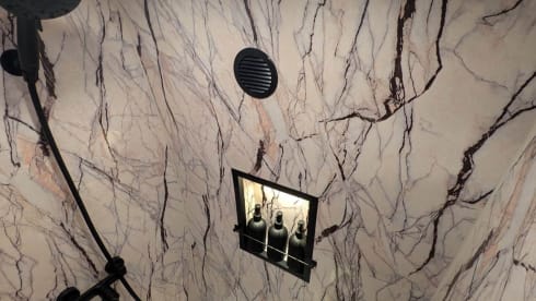 Fernix – 5 berth Mercedes-Benz campervan