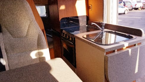 Family Friendly 4 berth T 669 (Edinburgh)