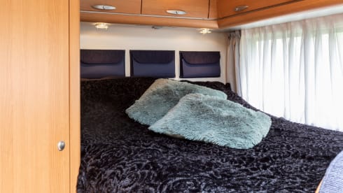 Sunny Boy – 4 P Knaus Sun TI camper, large bed, 2 x air conditioning - Nijmegen region