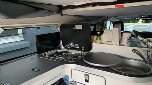 SAM – Neuer 5-Sitzer Van mit integrierter Toilette