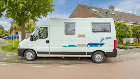 2p Peugeot campervan from 2003