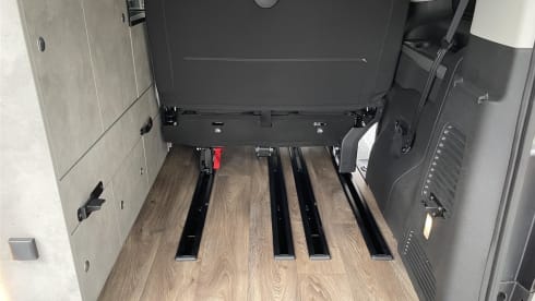 Camper Dethleffs per 4 persone, modello 2021
