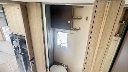 Chausson Welcome 728EB – Embark on an adventure with our Chausson Welcome 728 EB! 🚐✨