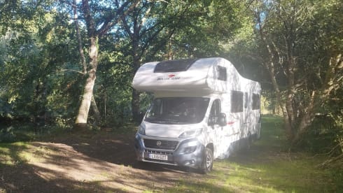 Samantha – Luxury 6 Birth 746 Rollerteam Motorhome