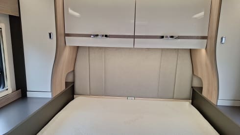 Swift Voyager motorhome (2023) fixed rear bed