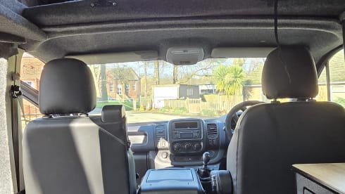 Jet – 4 berth Vivaro campervan from 2018