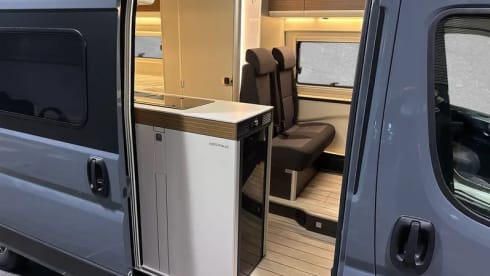 5p Westfalia bus from 2026