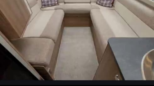 Bes – 6 berth Fiat semi-integrated from 2021