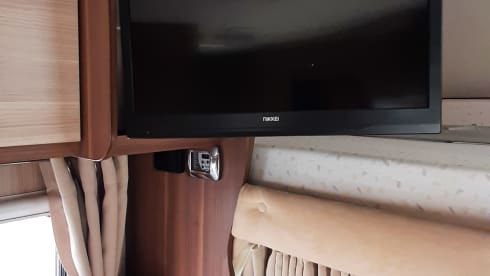 Spacious cozy and luxurious family camper