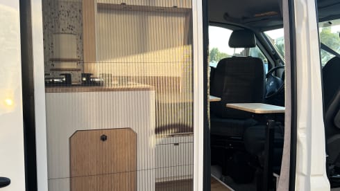 Luxury Off-grid Camper - VW Crafter