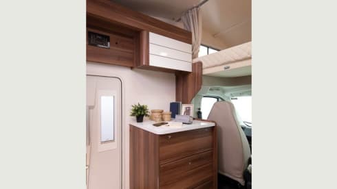 Dymond Camper – 6 berth Fiat 