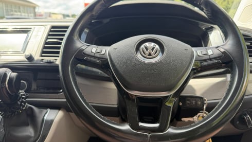 Ginny – Camper Volkswagen a 3 posti letto del 2018