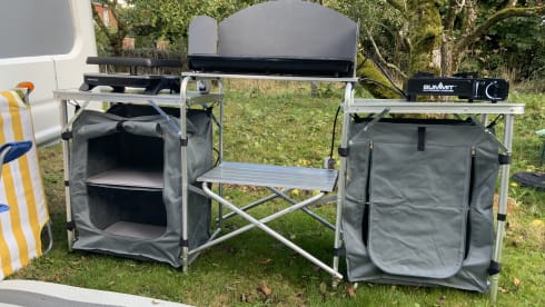 Sadie – 2 berth Mercedes-Benz integrated from 2010