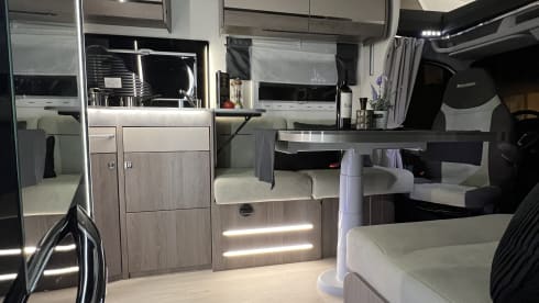 Chausson 768 – Luxury, atmosphere and automatic!