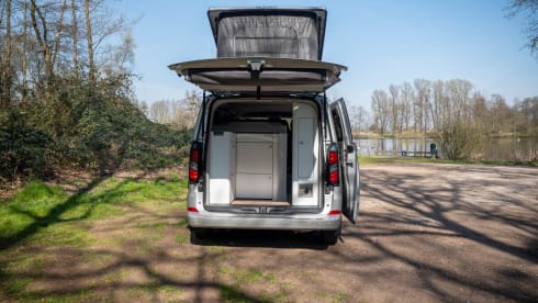 Little Nuggy – 4p Ford campervan from 2024
