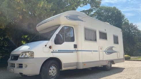 izilda & david – Camper 5 plaatsen Adriatik koraal 650SP Fiat ducato