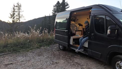 Juliet – Bus Peugeot 2 places à partir de 2025