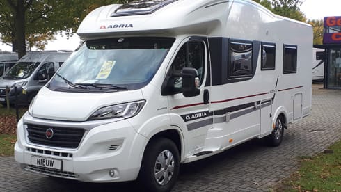 Luxury Adria Matrix 670 slt.