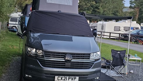 Indy  – VW Transporter Campervan 2021 - 4 Berth