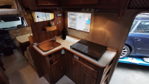 Spacious 6 person Rimor camper fully equipped.