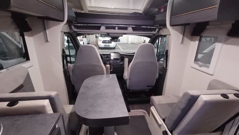 4p Ford Chausson Titanium Nordic edition 777GA