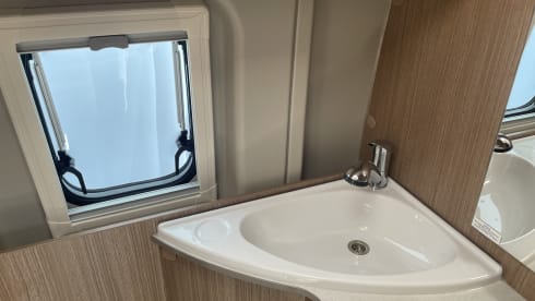 Kalli – ***Kalli family camper: Comfortable and flexible***