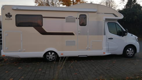 Ahörnchen  – Fully equipped, self-sufficient, stationary climate